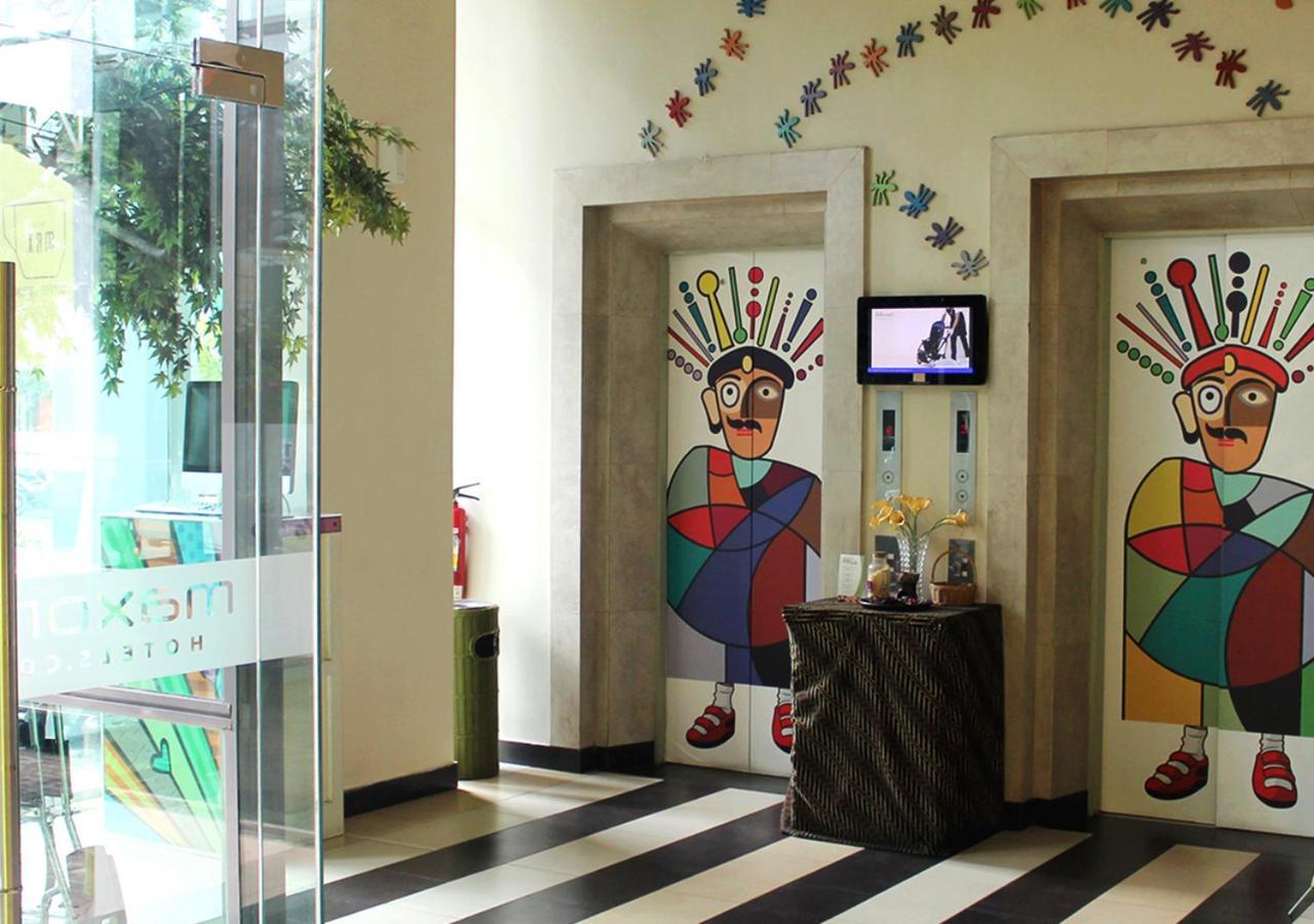 Maxonehotels.Com At Sabang Jakarta Exteriör bild